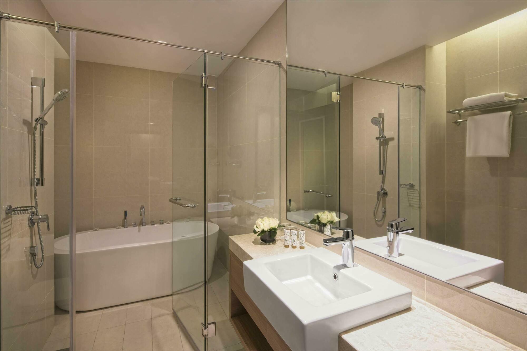Dorsett Hartamas Kuala Lumpur Hotel Buitenkant foto Bathroom
